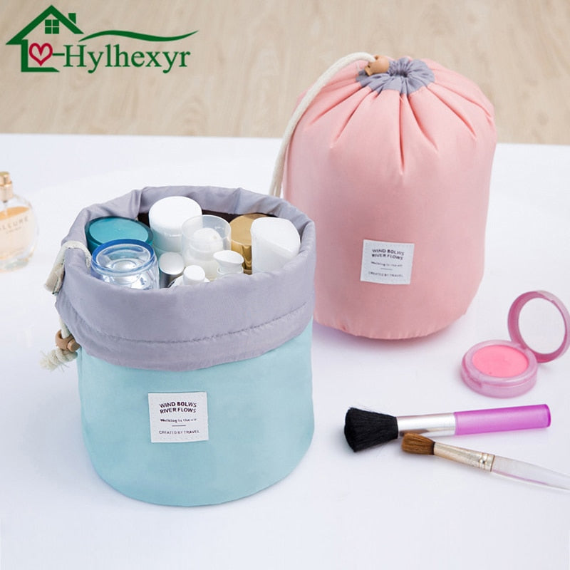 2018 Women fashion High Capacity Nylon Travel Barrel Shape Cosmetic Bag beauty makeup bags Wash Baging Makeup bathroom Organizer