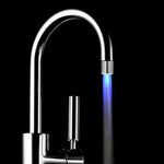 1PC 2018 Summer New Hot Sale Fashion Home Bathroom Glow Shower LED Faucet Temperature Sensor Light RGB 3 Color Change Water Tap